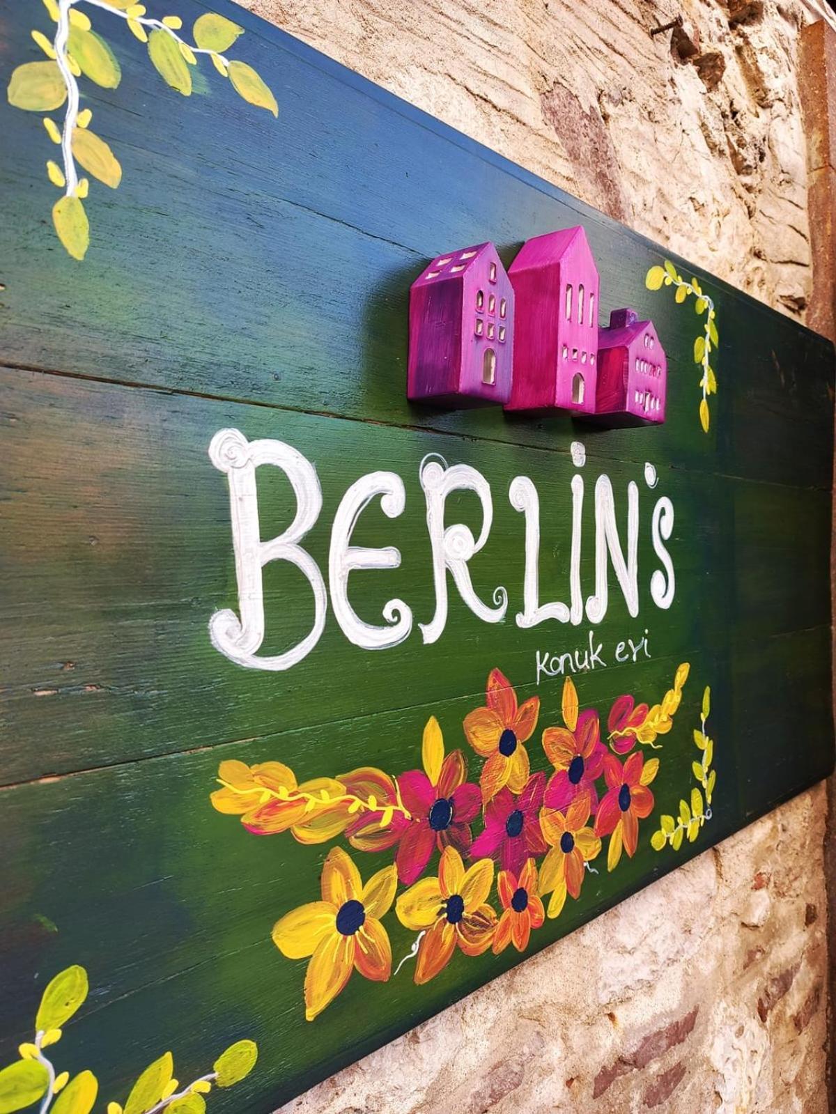 Berlin'S Guest House 乌尔拉 外观 照片